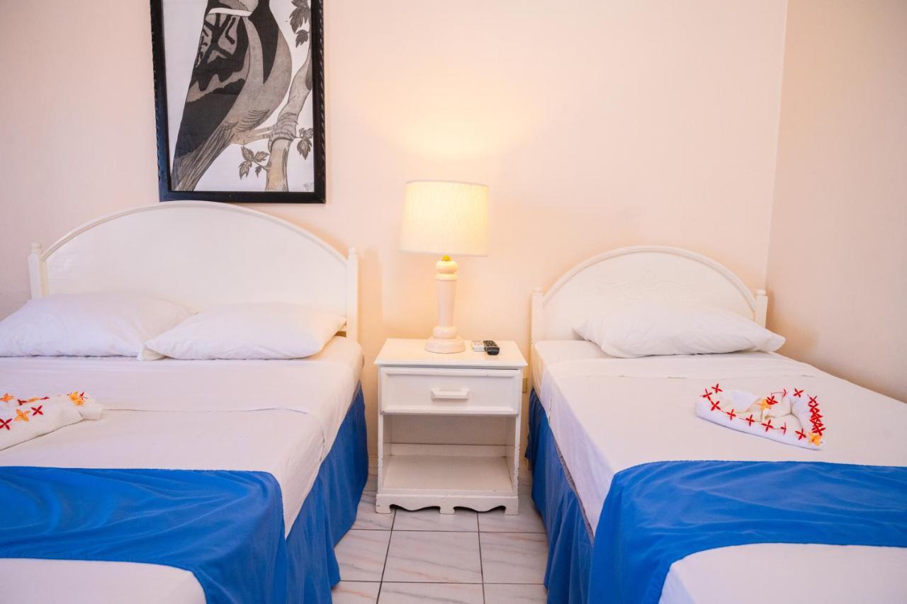 Shields Negril Villas Extérieur photo
